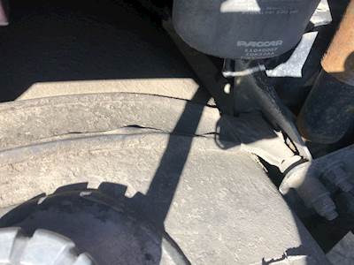 Kenworth T680 Fuel Tank Strap