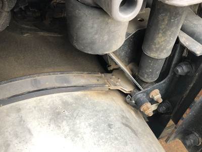 Kenworth T680 Fuel Tank Strap