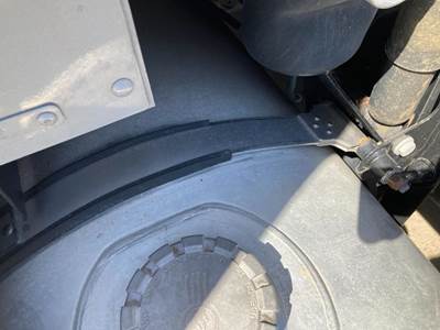 Kenworth T680 Fuel Tank Strap