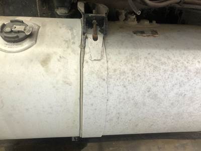 Peterbilt 379 Fuel Tank Strap