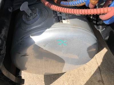 Peterbilt 387 Fuel Tank Strap