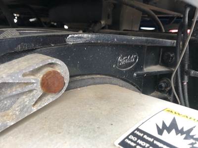 Peterbilt 387 Fuel Tank Strap