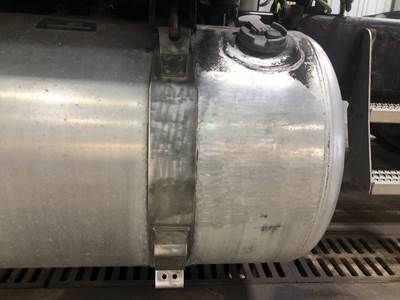 Peterbilt 387 Fuel Tank Strap
