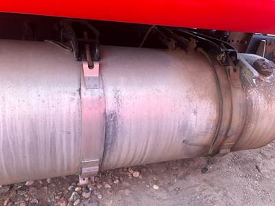 Peterbilt 387 Fuel Tank Strap