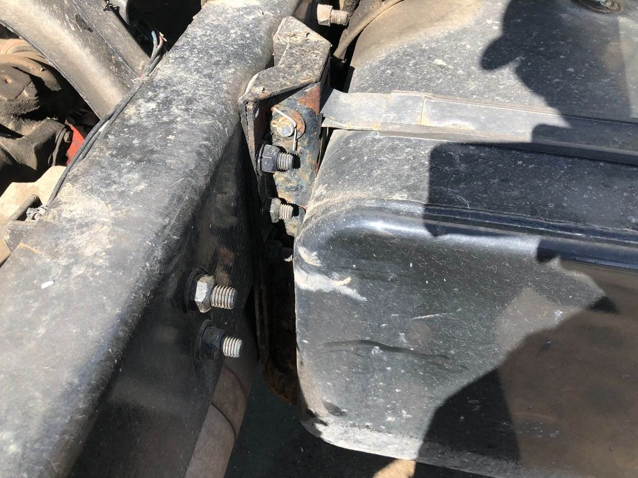 2001 Sterling L7501 Fuel Tank Strap For Sale Des Moines, IA