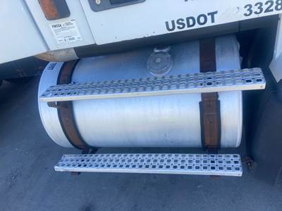 Volvo VNL Fuel Tank Strap