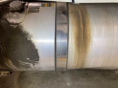 Volvo VNL Fuel Tank Strap