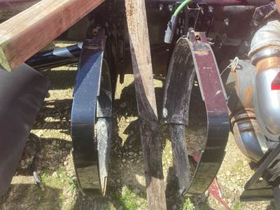 Volvo VNL Fuel Tank Strap