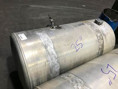 Freightliner Cascadia Fuel Tank