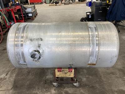 Freightliner Cascadia Fuel Tank