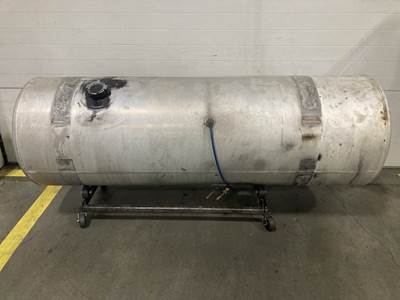 Freightliner Cascadia Fuel Tank