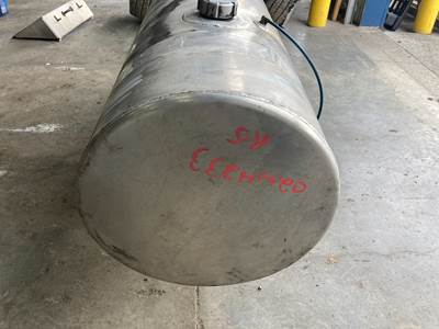 Freightliner Century Class 120 Fuel Tank for a Freightliner C120 Century
