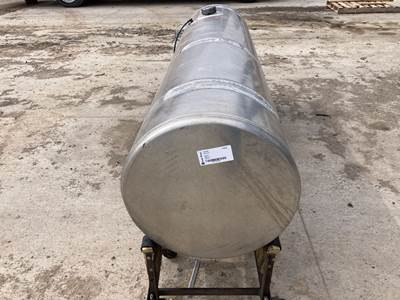 Freightliner Columbia 120 Fuel Tank