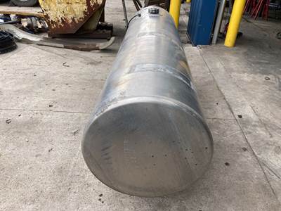 Freightliner Columbia 120 Fuel Tank