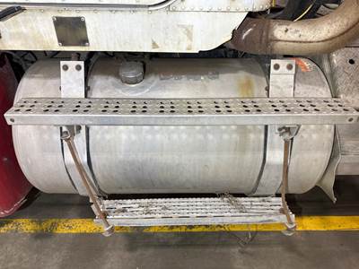 Freightliner FLD120 Fuel Tank