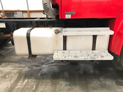 Freightliner M2 106 Fuel Tank