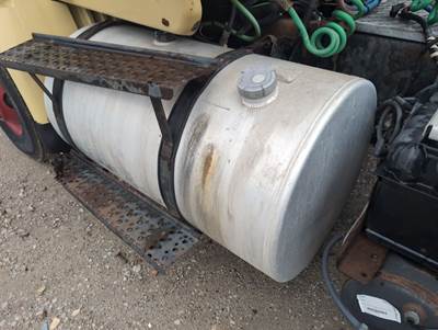 International 8600 Fuel Tank