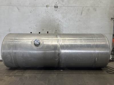 International 9900 Fuel Tank