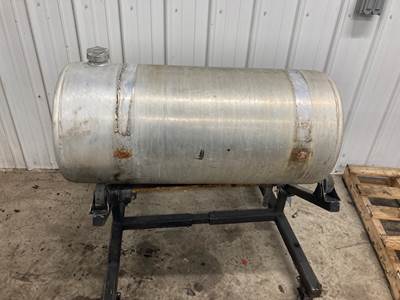 International DuraStar 4300 Fuel Tank for a International Durastar (4300)