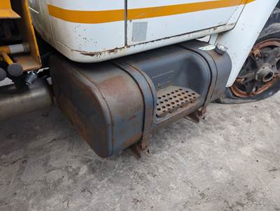International S1900 Fuel Tank