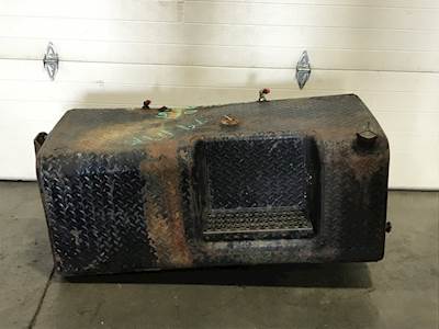 Mack R600 Fuel Tank