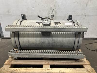 Mack RD600 Fuel Tank