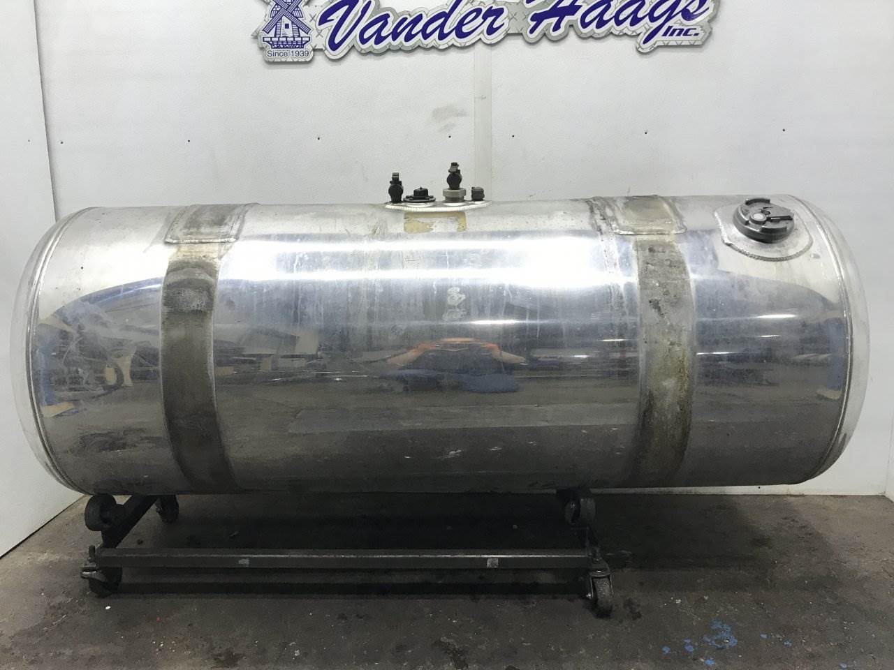 1999 Peterbilt 379 Fuel Tank For Sale Kansas City, MO 25300710