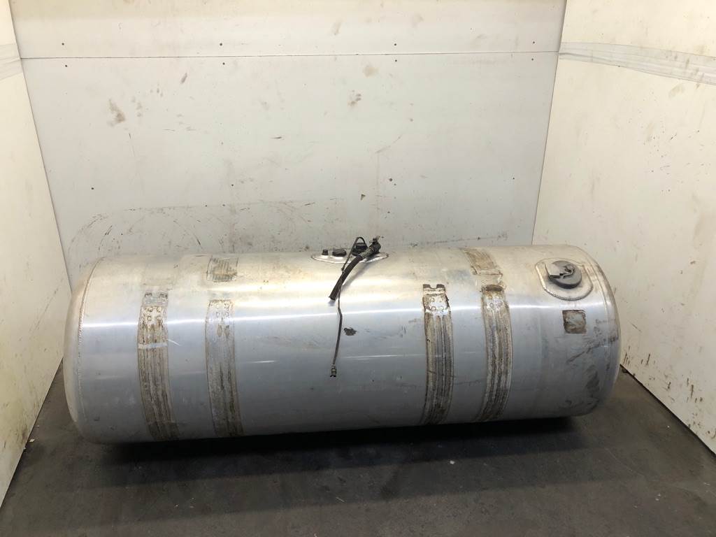 1998 Peterbilt 379 Fuel Tank For Sale Council Bluffs, IA 25473283