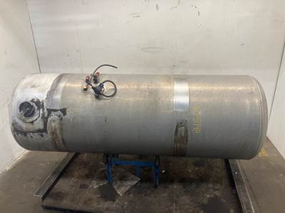 Peterbilt 587 Fuel Tank