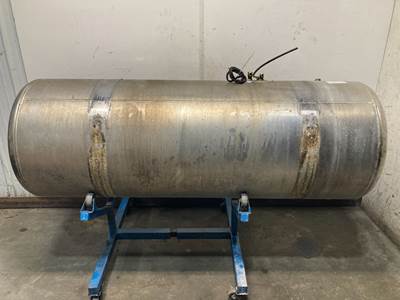 Peterbilt 587 Fuel Tank