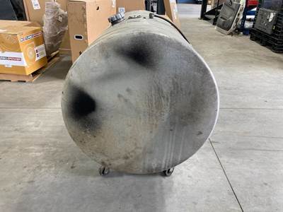 Volvo VNL Fuel Tank