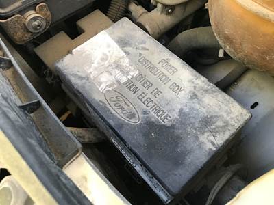 Ford F-350 Fuse Box for a Ford E350 Cube Van
