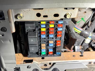 Ford F-750 Fuse Box for a Ford F750