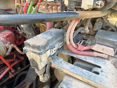 Freightliner 108SD Fuse Box