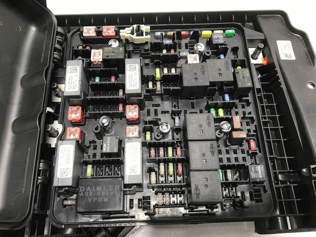 33 2018 Freightliner Cascadia Fuse Box Diagram - Wiring Diagram Niche