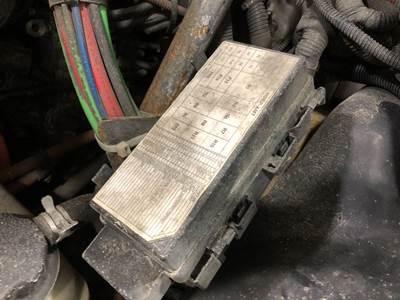 Freightliner Cascadia Fuse Box