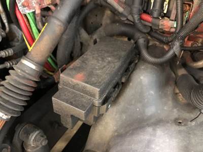 Freightliner Cascadia Fuse Box
