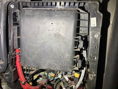 Freightliner Cascadia Fuse Box