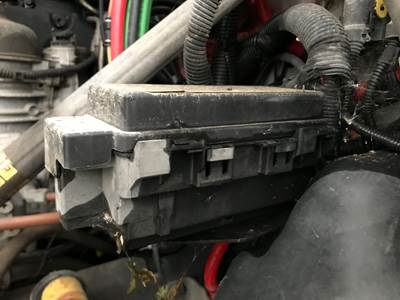 Freightliner Cascadia Fuse Box