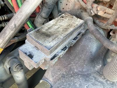 Freightliner Cascadia Fuse Box