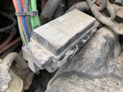 Freightliner Cascadia Fuse Box