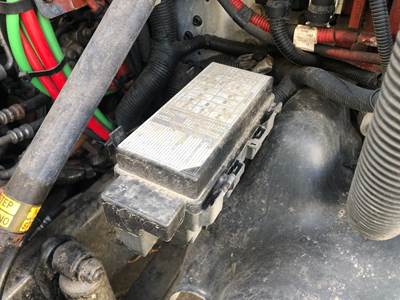 Freightliner Cascadia Fuse Box