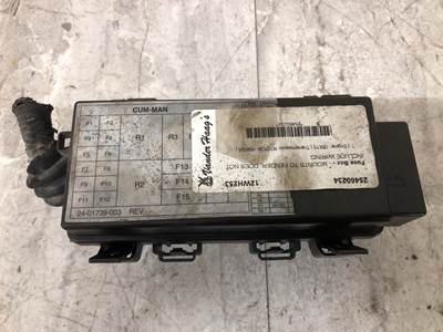 Freightliner Cascadia Fuse Box