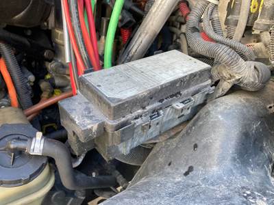 Freightliner Cascadia Fuse Box
