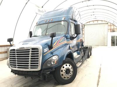 Freightliner Cascadia Fuse Box