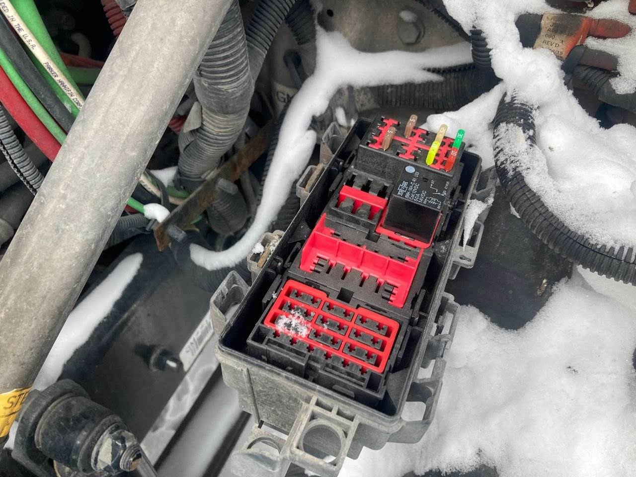 2016 Freightliner Cascadia Fuse Box For Sale | Des Moines, IA