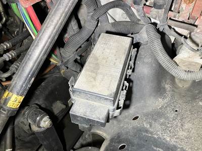 Freightliner Cascadia Fuse Box