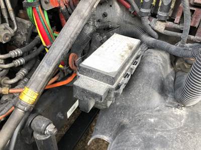 Freightliner Cascadia Fuse Box