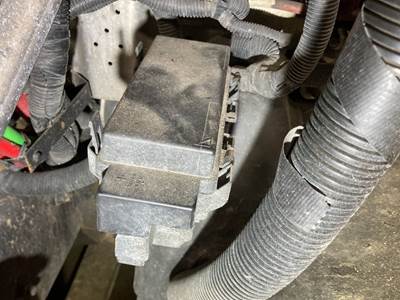 Freightliner Cascadia Fuse Box