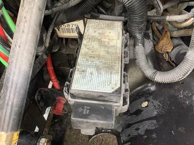 Freightliner Cascadia Fuse Box